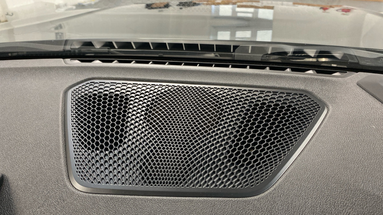 BMW 3 Series 330e M Sport 4dr Step Auto [Pro Pack] Saloon